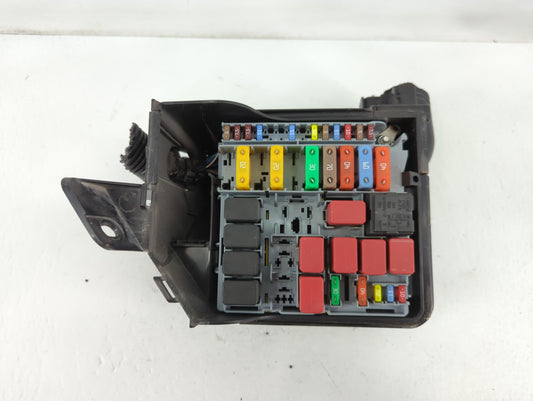 2012-2017 Fiat 500 Fusebox Fuse Box Panel Relay Module P/N:53100999 Fits Fits 2012 2013 2014 2015 2016 2017 OEM Used Auto Parts