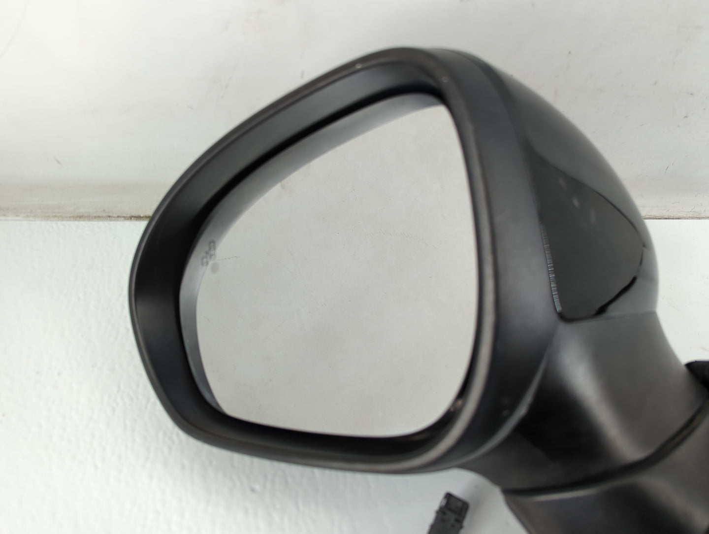 2016 Fiat 500 Driver Side View Mirror - Left Door Mirror OEM Used - Oemusedautoparts1.com