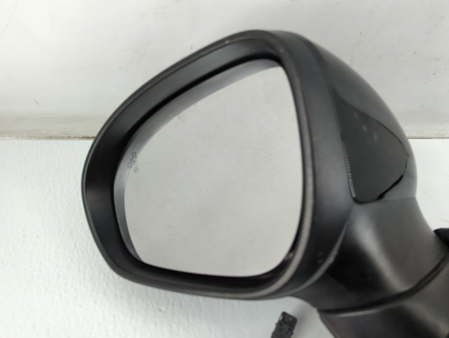 2016 Fiat 500 Driver Side View Mirror - Left Door Mirror OEM Used - Oemusedautoparts1.com