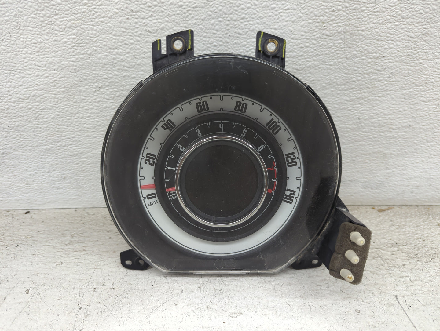 2016 Fiat-Lancia Fiat 500 Instrument Cluster Speedometer Gauges P/N:5550021212 Miles: Fits Fits 2012 2013 2014 2015 OEM Used