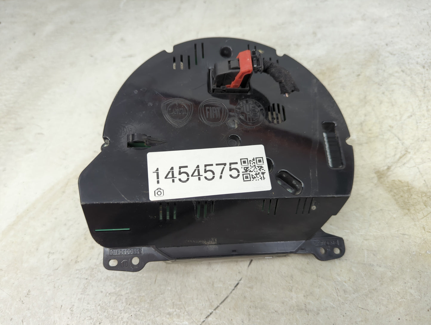 2016 Fiat-Lancia Fiat 500 Instrument Cluster Speedometer Gauges P/N:5550021212 Miles: Fits Fits 2012 2013 2014 2015 OEM Used