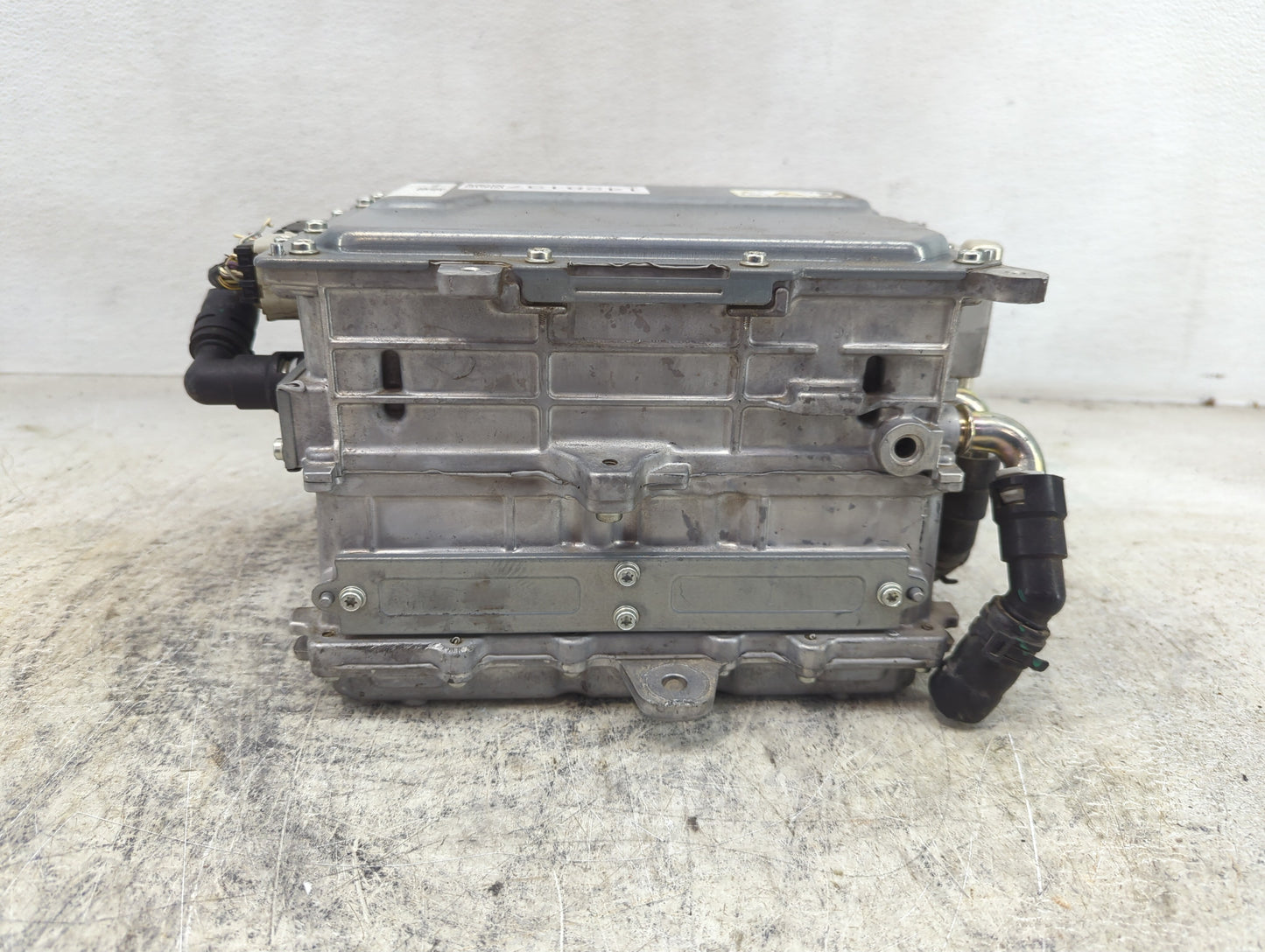 2013 C-max Ac Dc Power Control Module Accessory Computer Power Inverter - Oemusedautoparts1.com