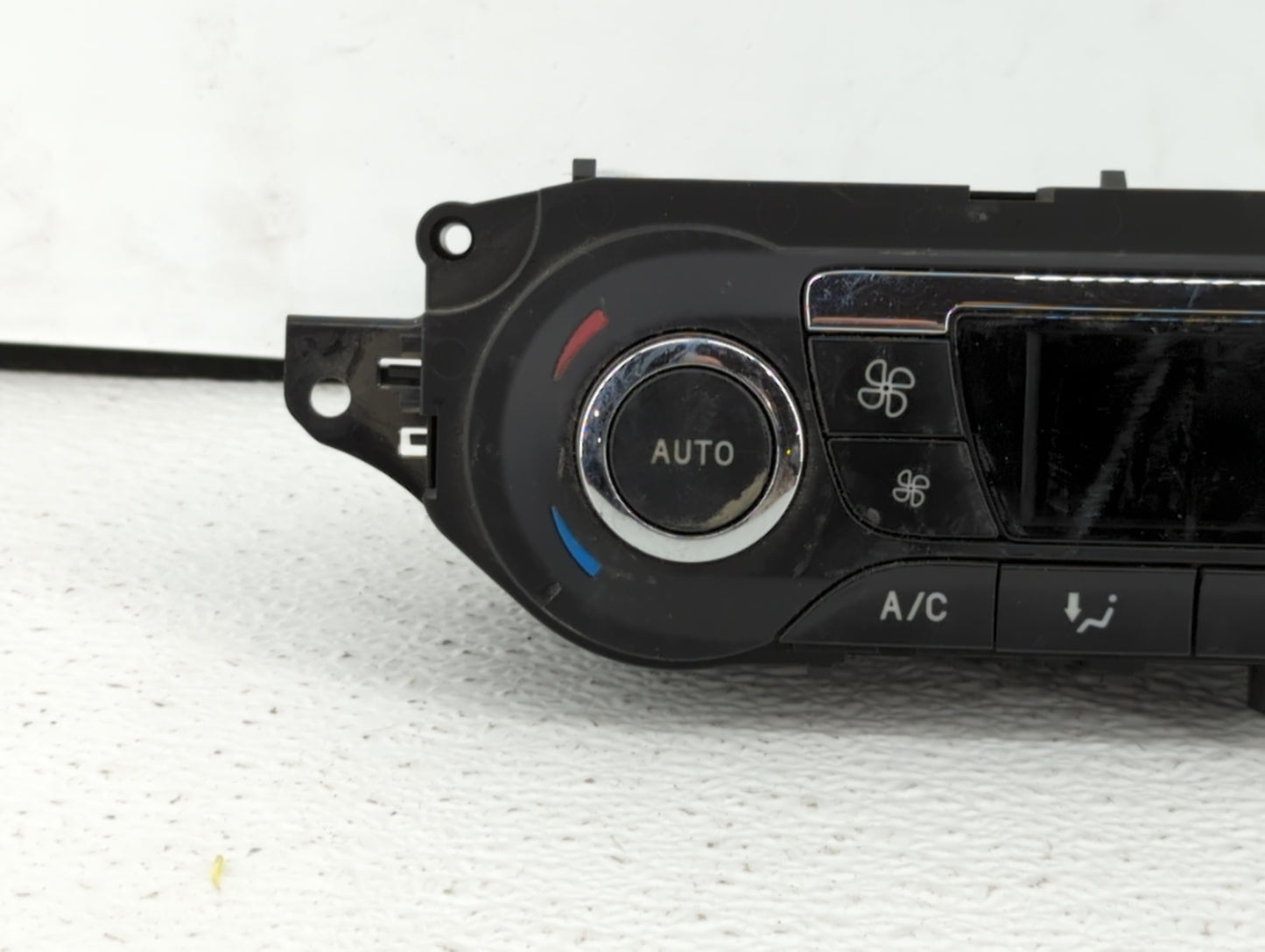 2013-2016 Ford C-Max Climate Control Module Temperature AC/Heater Replacement P/N:DM5T-18C612-AK DM5T-18C612-AG Fits OEM Use