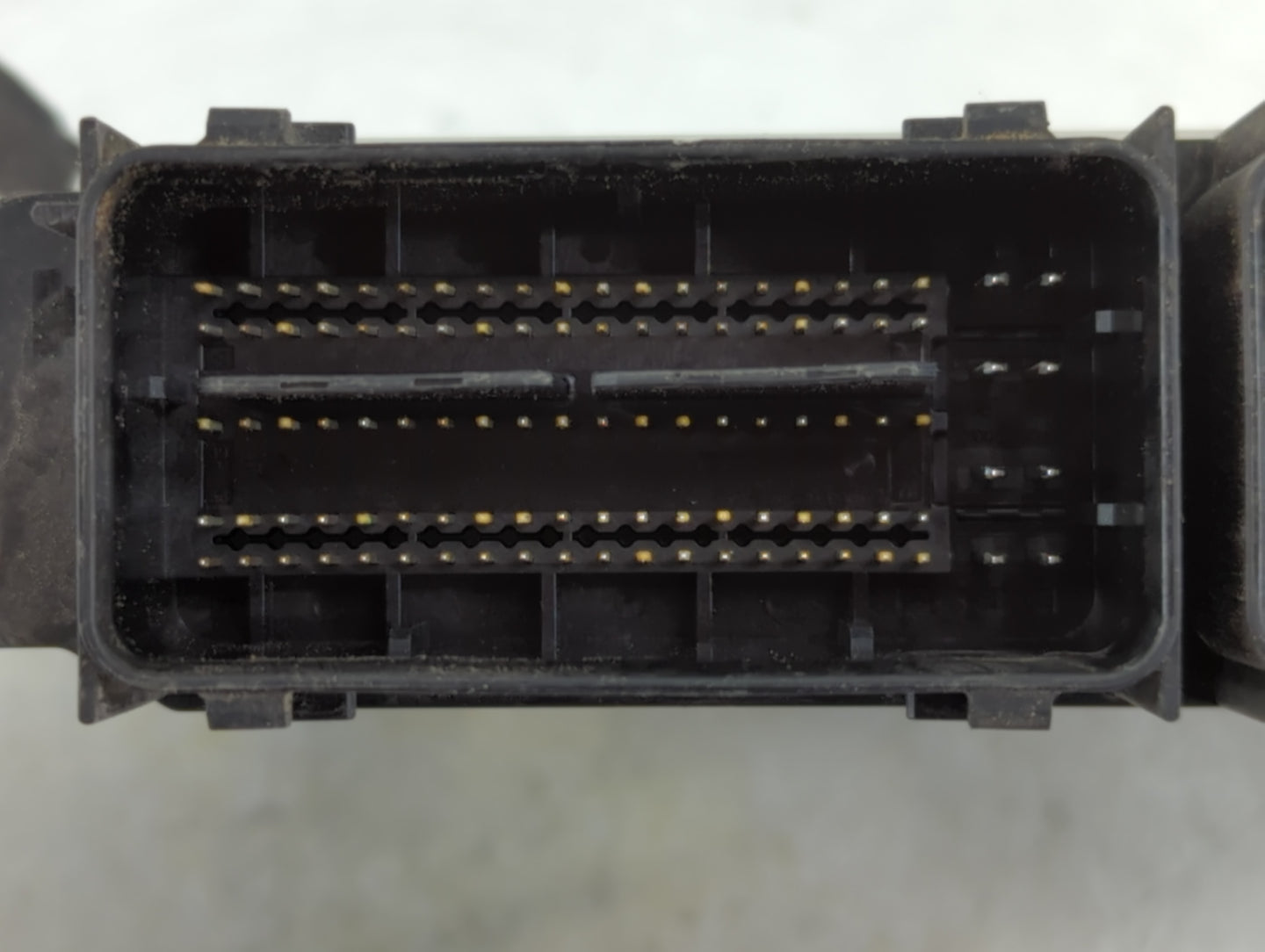 2015-2018 Ford Edge PCM Engine Control Computer ECU ECM PCU OEM P/N:FB5A-12B684-CA F2GA-12A650-BNA Fits OEM Used Auto Parts 