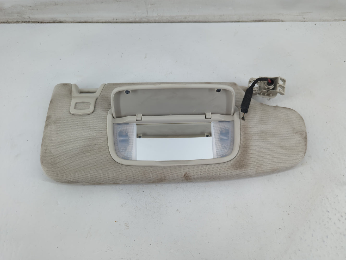 2015-2020 Ford Edge Sun Visor Shade Replacement Passenger Right Mirror Fits Fits 2015 2016 2017 2018 2019 2020 OEM Used Auto