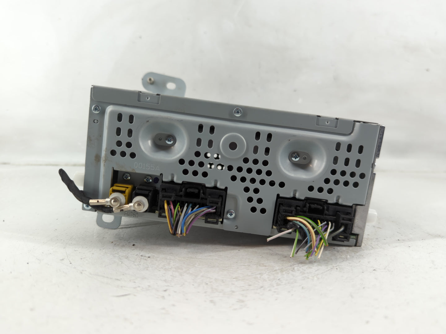 2015-2018 Ford Edge Radio AM FM Cd Player Receiver Replacement Fits Fits 2015 2016 2017 2018 OEM Used Auto Parts - Oemusedau