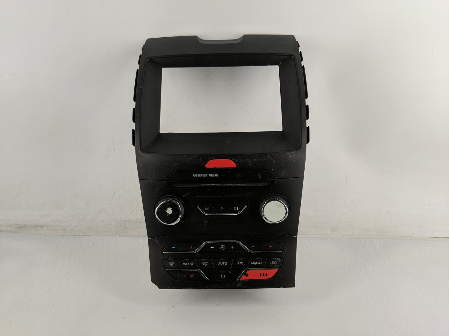 2015-2018 Ford Edge Radio Control Panel - Oemusedautoparts1.com