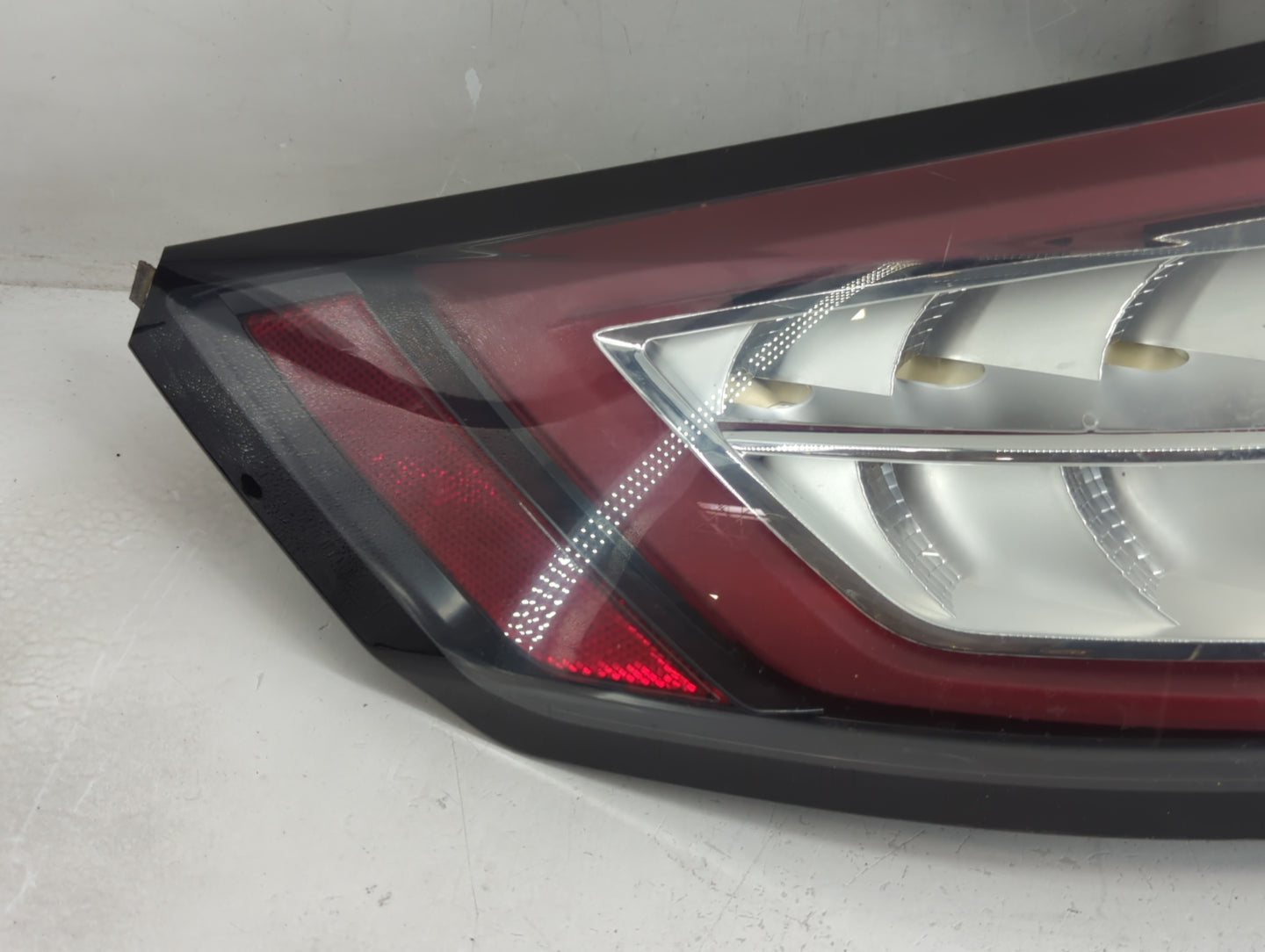 2015-2018 Ford Edge Tail Light Assembly Driver Left OEM P/N:FT4B-13405-D GT4B-13405-C, FT4B-13405-B Fits Fits 2015 2016 2017
