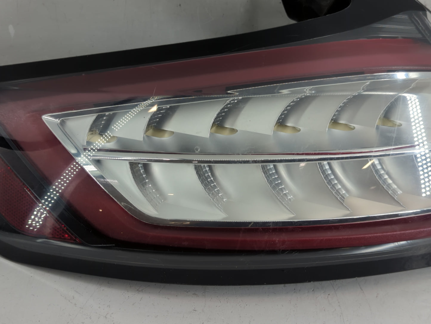 2015-2018 Ford Edge Tail Light Assembly Driver Left OEM P/N:FT4B-13405-D GT4B-13405-C, FT4B-13405-B Fits Fits 2015 2016 2017