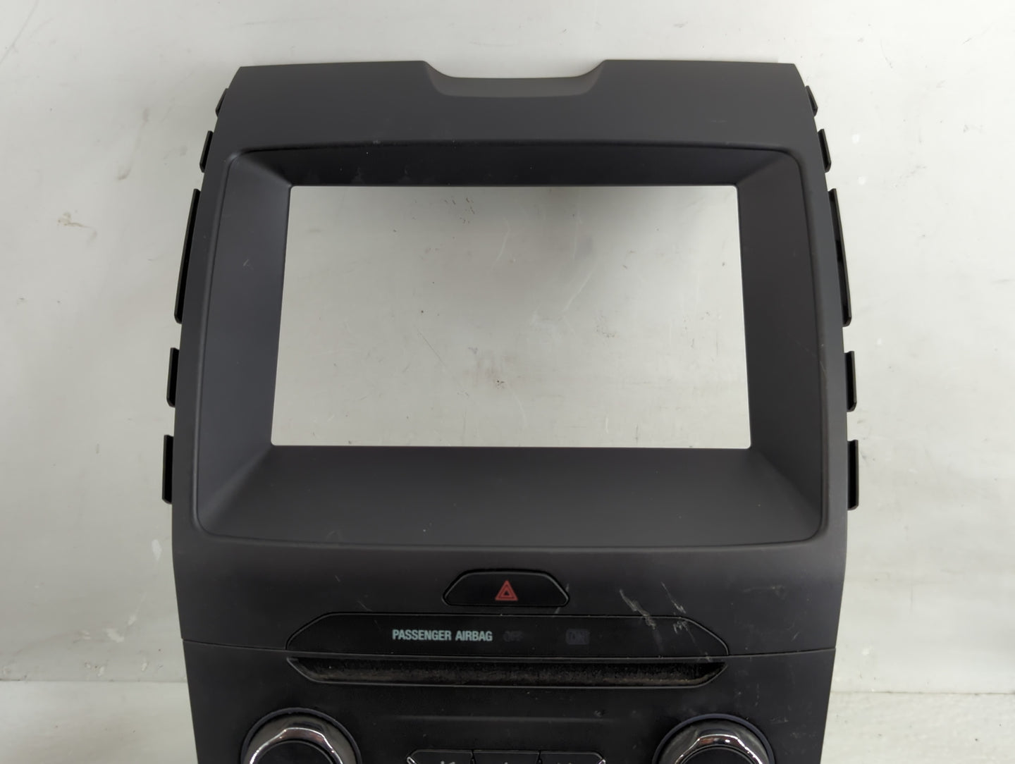 2015-2018 Ford Edge Radio Control Panel - Oemusedautoparts1.com