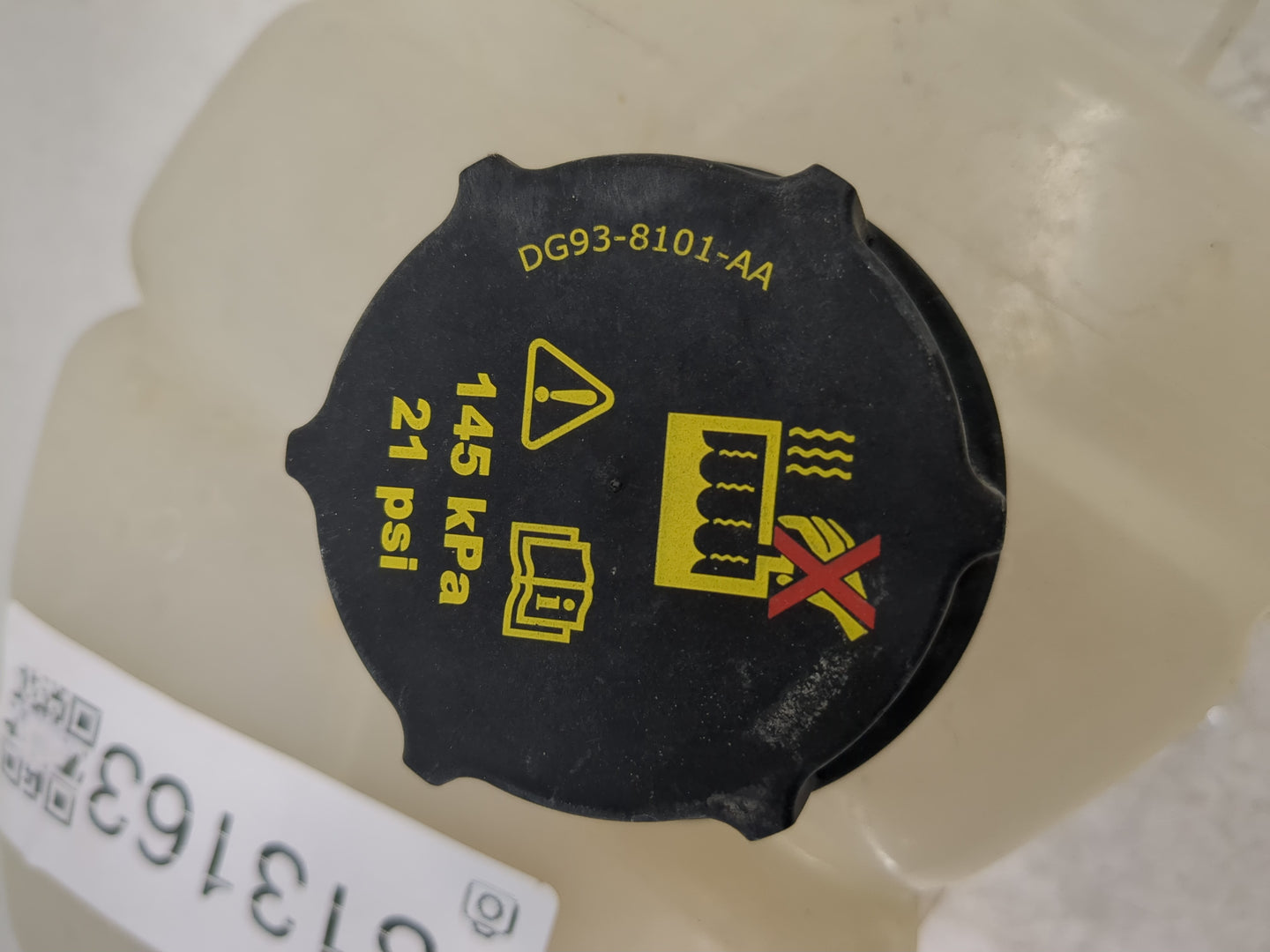 2015-2020 Ford Edge Radiator Coolant Overflow Expansion Tank Bottle 1313163 - Oemusedautoparts1.com