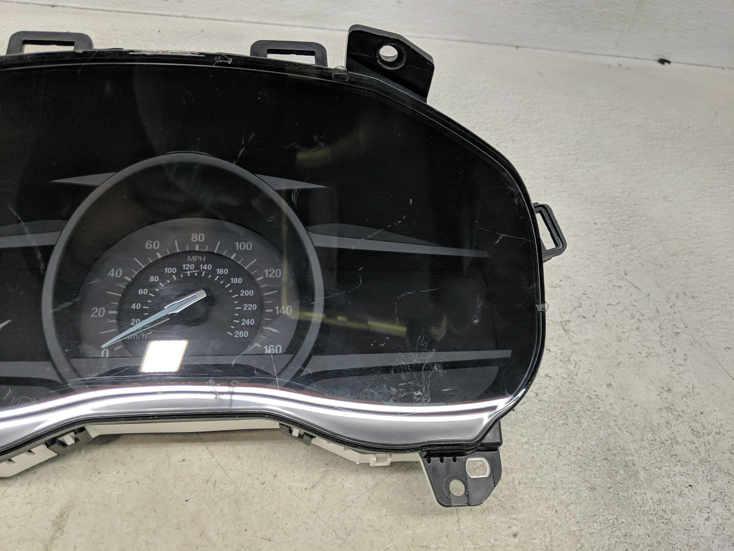 2016-2018 Ford Edge Instrument Cluster Speedometer Gauges P/N:FT4T-10890-CA Fits Fits 2016 2017 2018 OEM Used Auto Parts - O