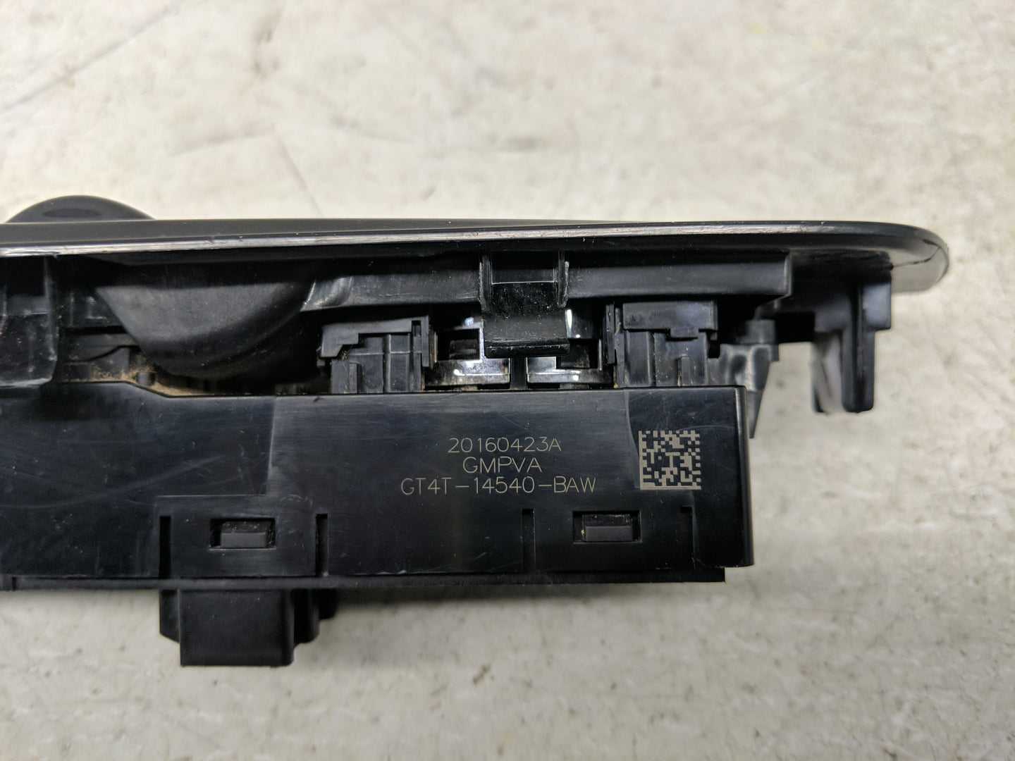 2016 Ford Edge Master Power Window Switch Replacement Driver Side Left P/N:GT4T-14540-BAW Fits OEM Used Auto Parts - Oemused