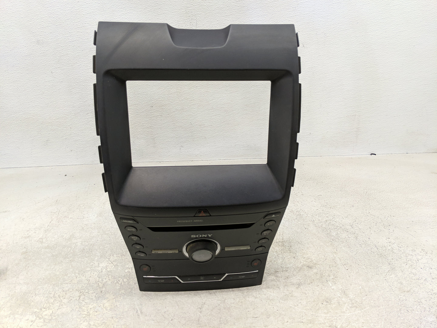 2016-2016 Ford Edge Radio Control Panel 1355806 - Oemusedautoparts1.com
