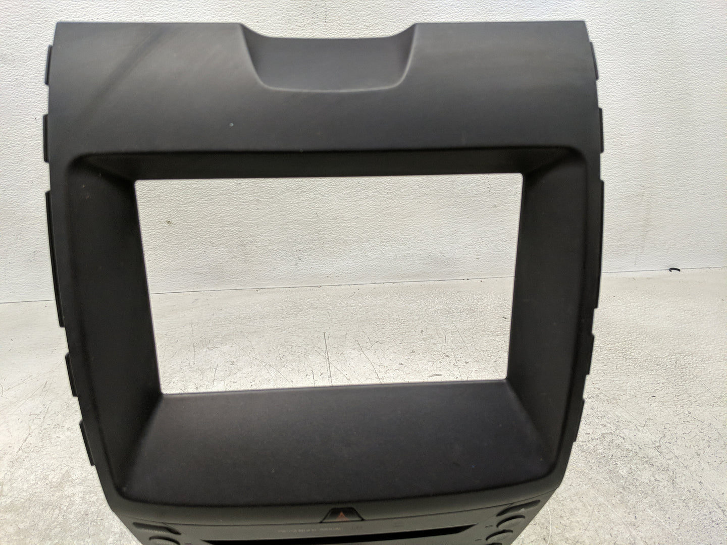 2016-2016 Ford Edge Radio Control Panel 1355806 - Oemusedautoparts1.com