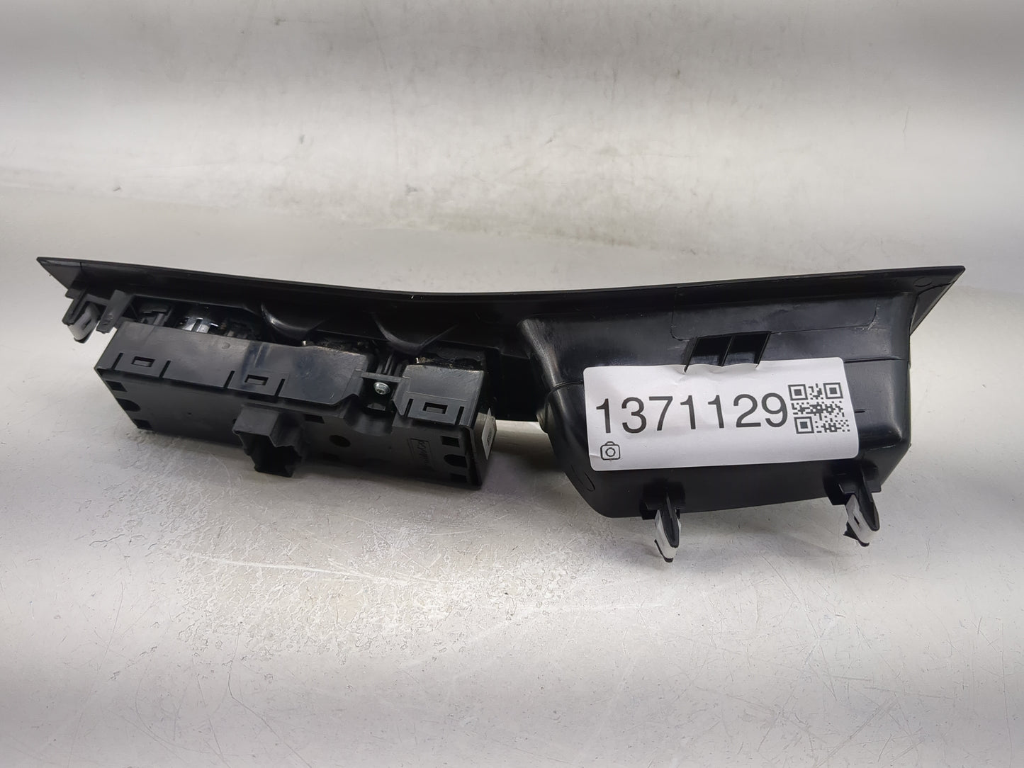 2016-2020 Ford Edge Master Power Window Switch Replacement Driver Side Left P/N:FL3T-14540-DDW Fits Fits 2016 2017 2018 2019