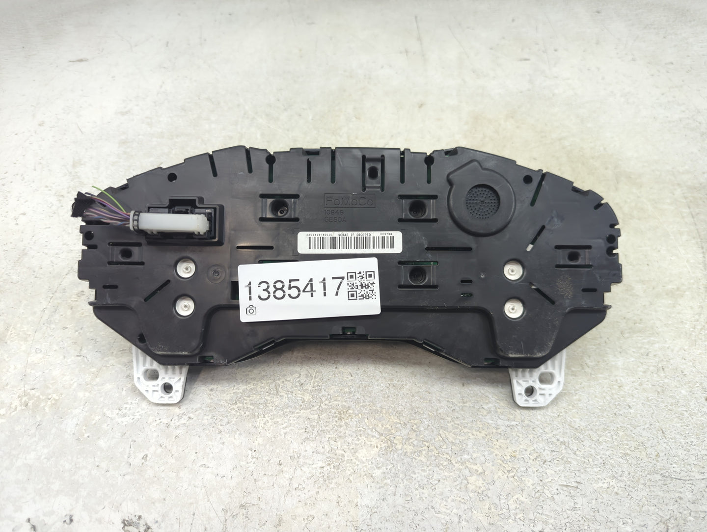2016-2018 Ford Edge Instrument Cluster Speedometer Gauges P/N:10849 GES0A Fits Fits 2016 2017 2018 OEM Used Auto Parts - Oem