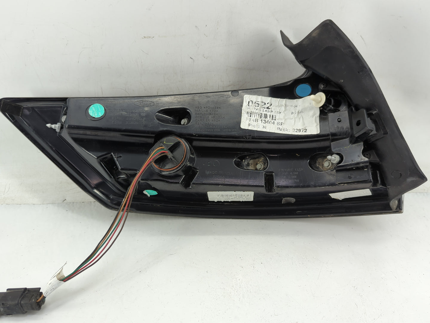 2015-2018 Ford Edge Tail Light Assembly Passenger Right OEM Fits Fits 2015 2016 2017 2018 OEM Used Auto Parts - Oemusedautop
