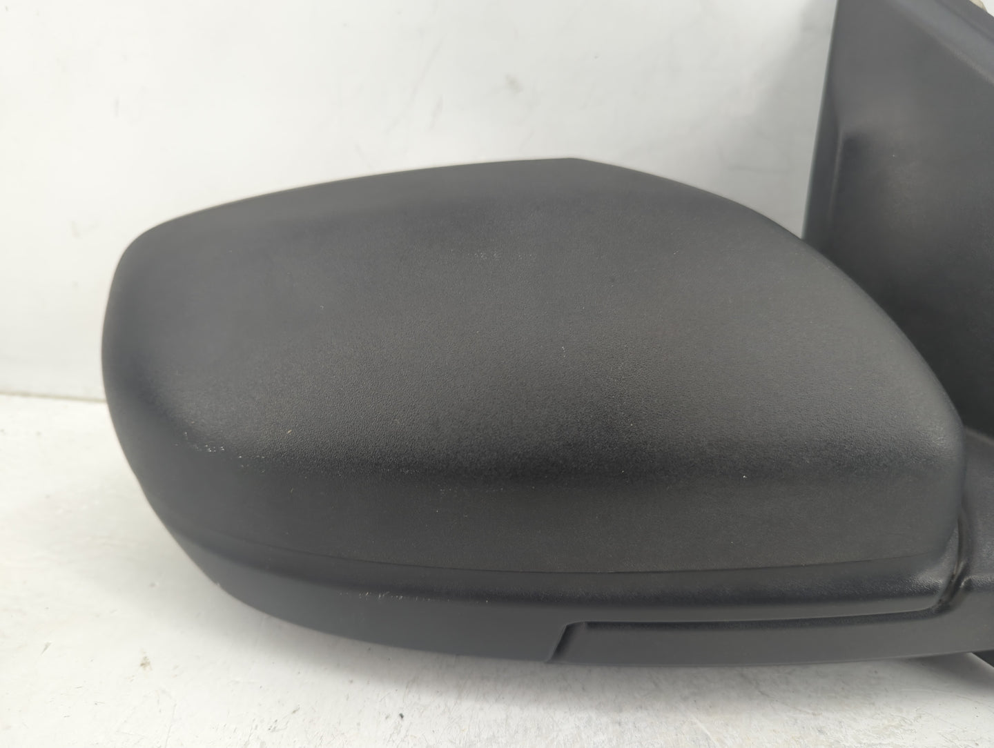 2015-2018 Ford Edge Passenger Side View Mirror - Right Door Mirror OEM Used - Oemusedautoparts1.com