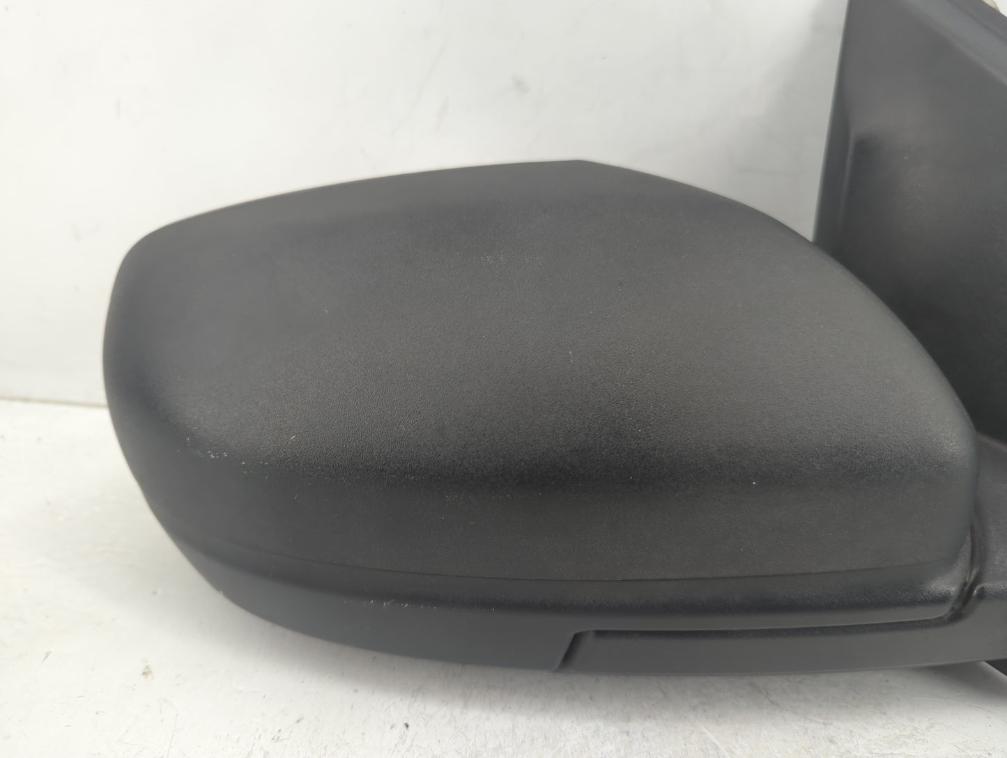 2015-2018 Ford Edge Passenger Side View Mirror - Right Door Mirror OEM Used - Oemusedautoparts1.com