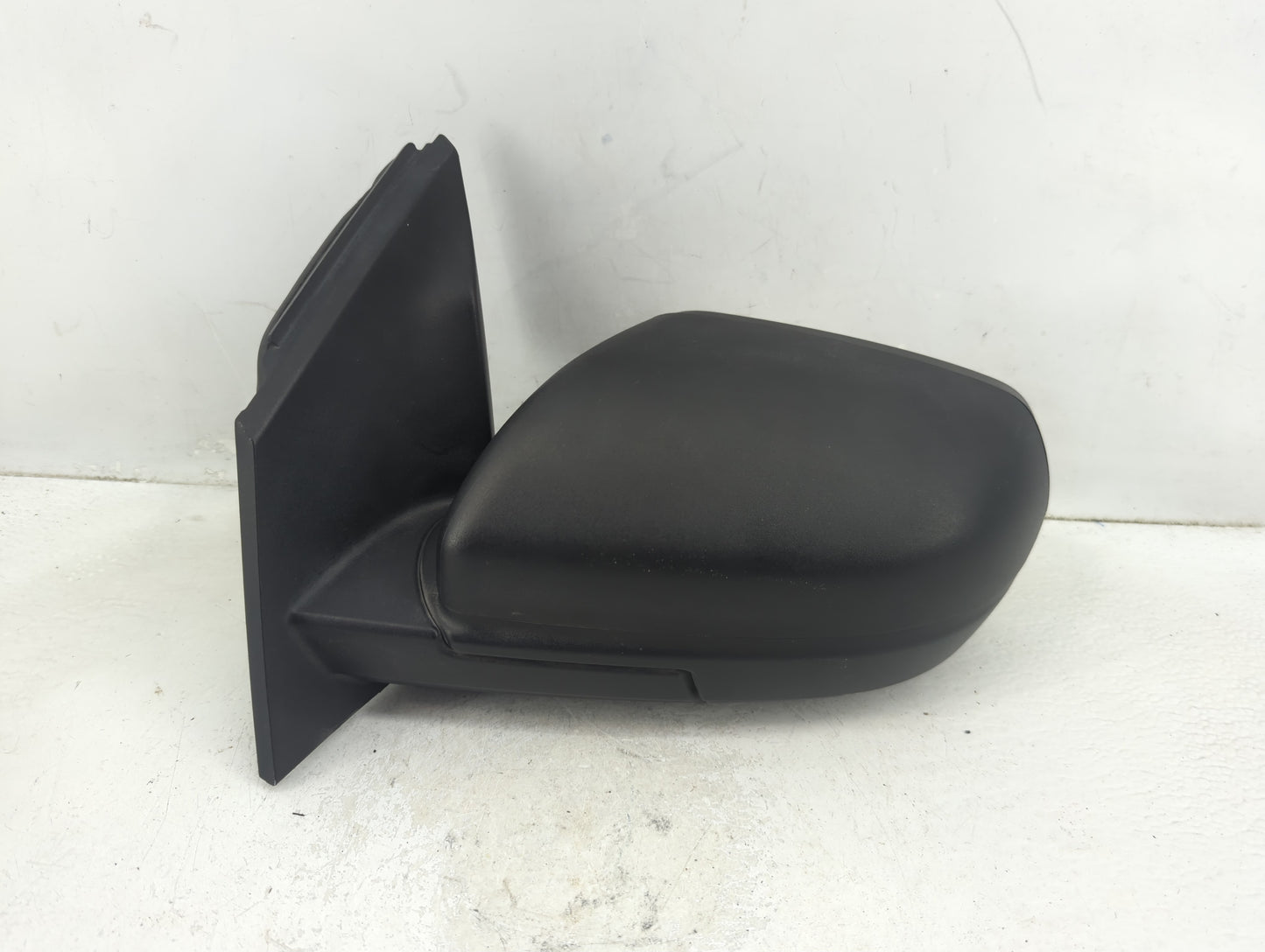 2015-2018 Ford Edge Driver Side View Mirror - Left Door Mirror OEM Used - Oemusedautoparts1.com