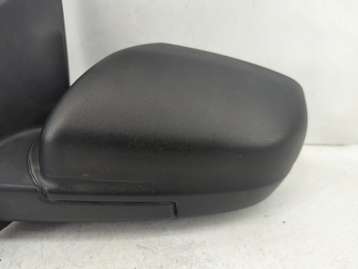 2015-2018 Ford Edge Driver Side View Mirror - Left Door Mirror OEM Used - Oemusedautoparts1.com