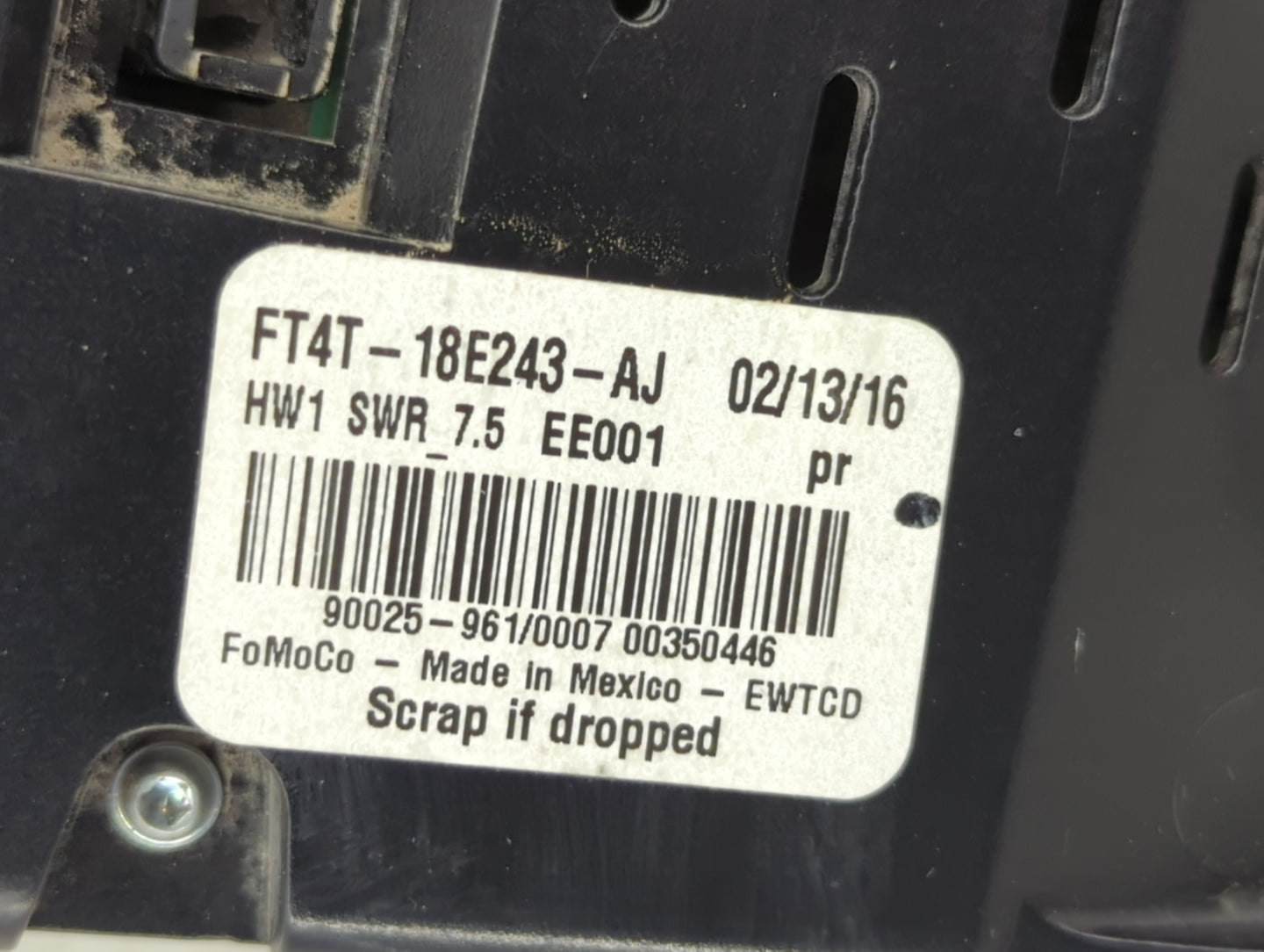2016 Ford Edge Climate Control Module Temperature AC/Heater Replacement P/N:FT4T-18E243-AJ Fits OEM Used Auto Parts - Oemuse