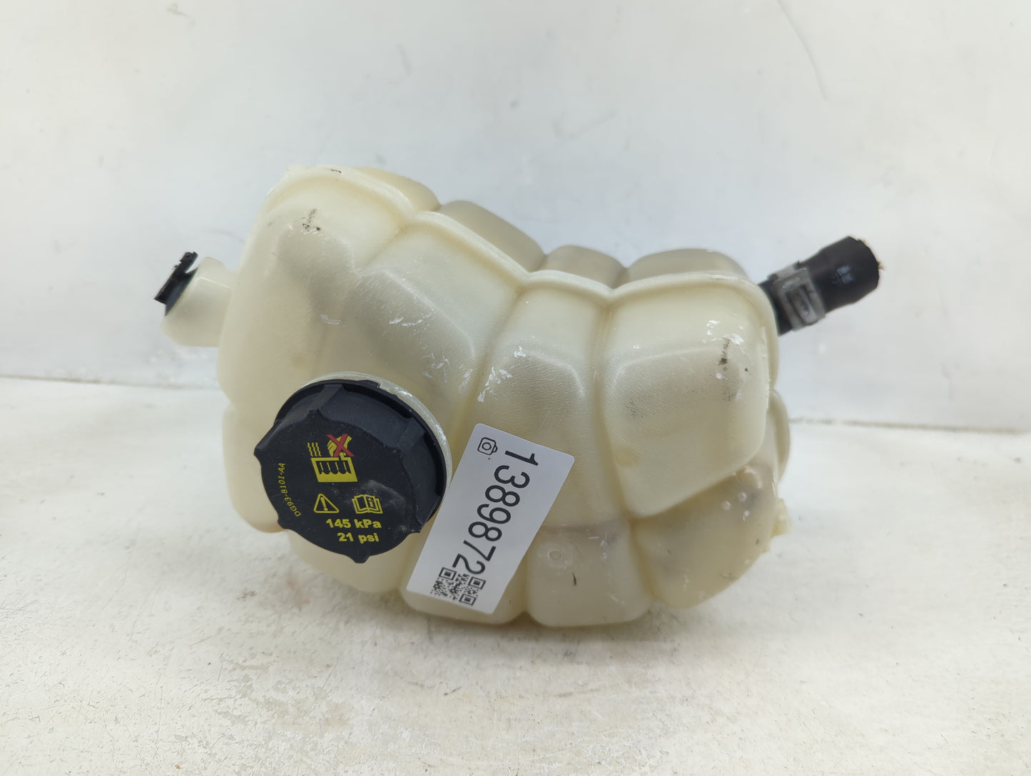 2015-2020 Ford Edge Radiator Coolant Overflow Expansion Tank Bottle - Oemusedautoparts1.com