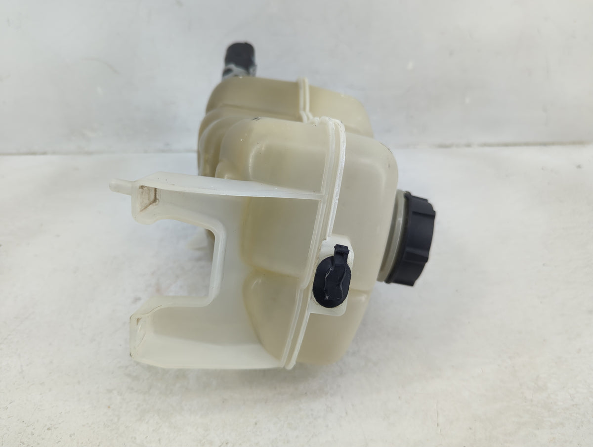 2015-2020 Ford Edge Radiator Coolant Overflow Expansion Tank Bottle 1389872 - Oemusedautoparts1.com
