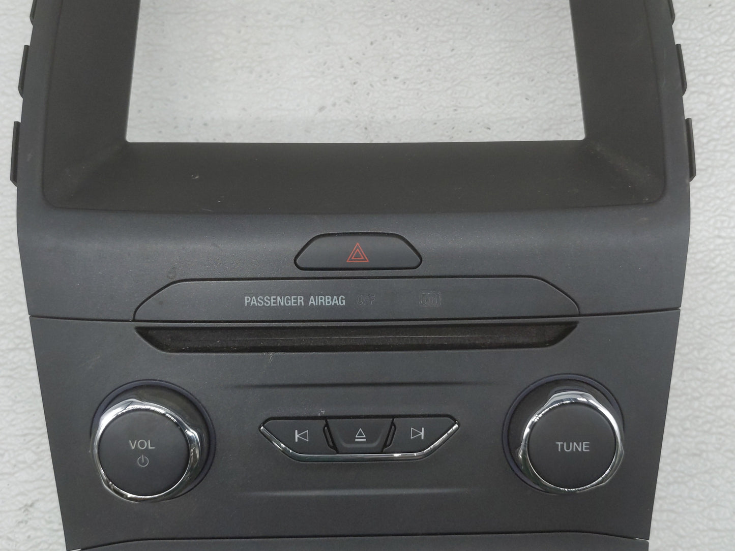 2015-2018 Ford Edge Radio Control Panel - Oemusedautoparts1.com