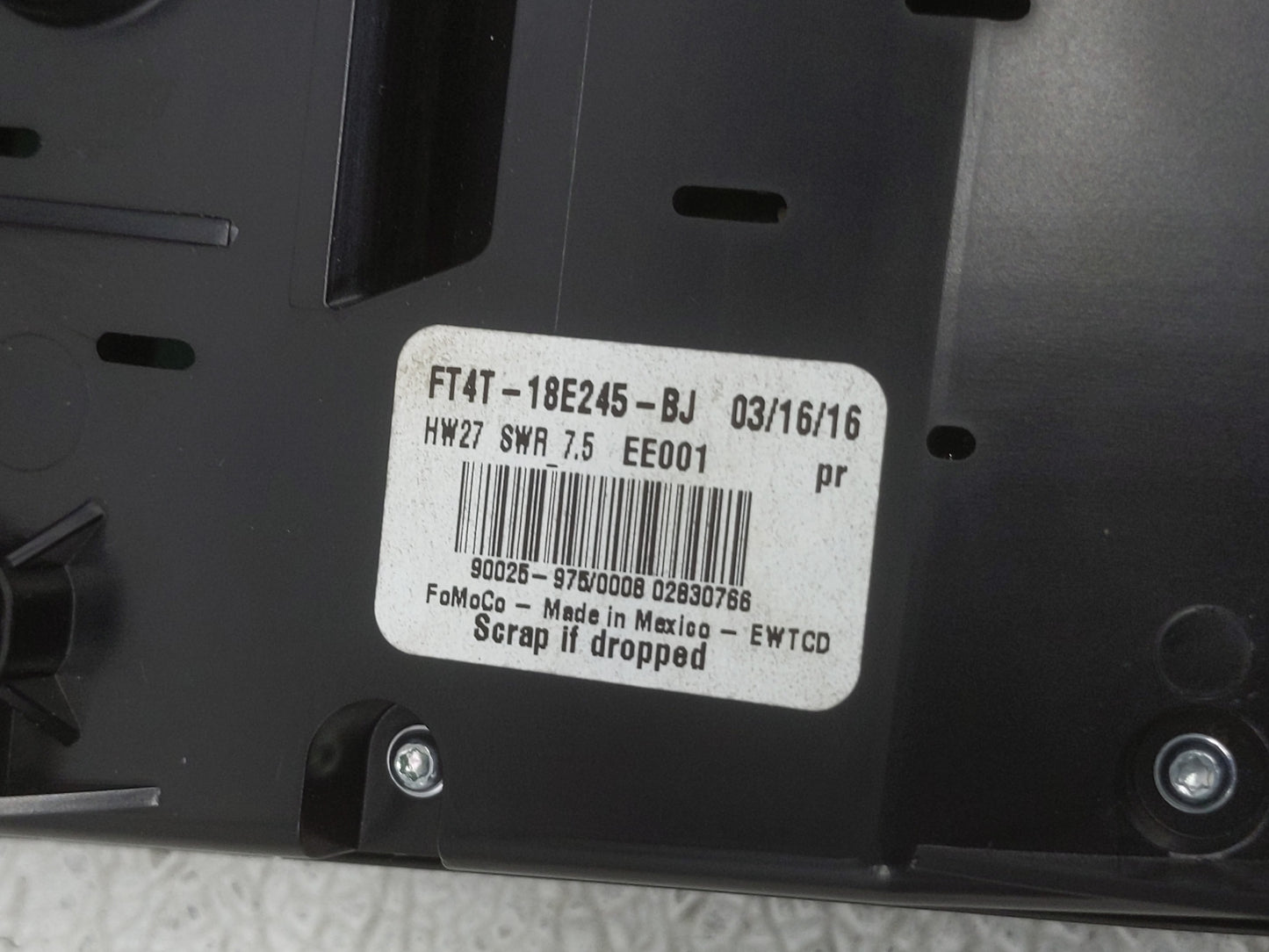 2015-2018 Ford Edge Radio Control Panel - Oemusedautoparts1.com