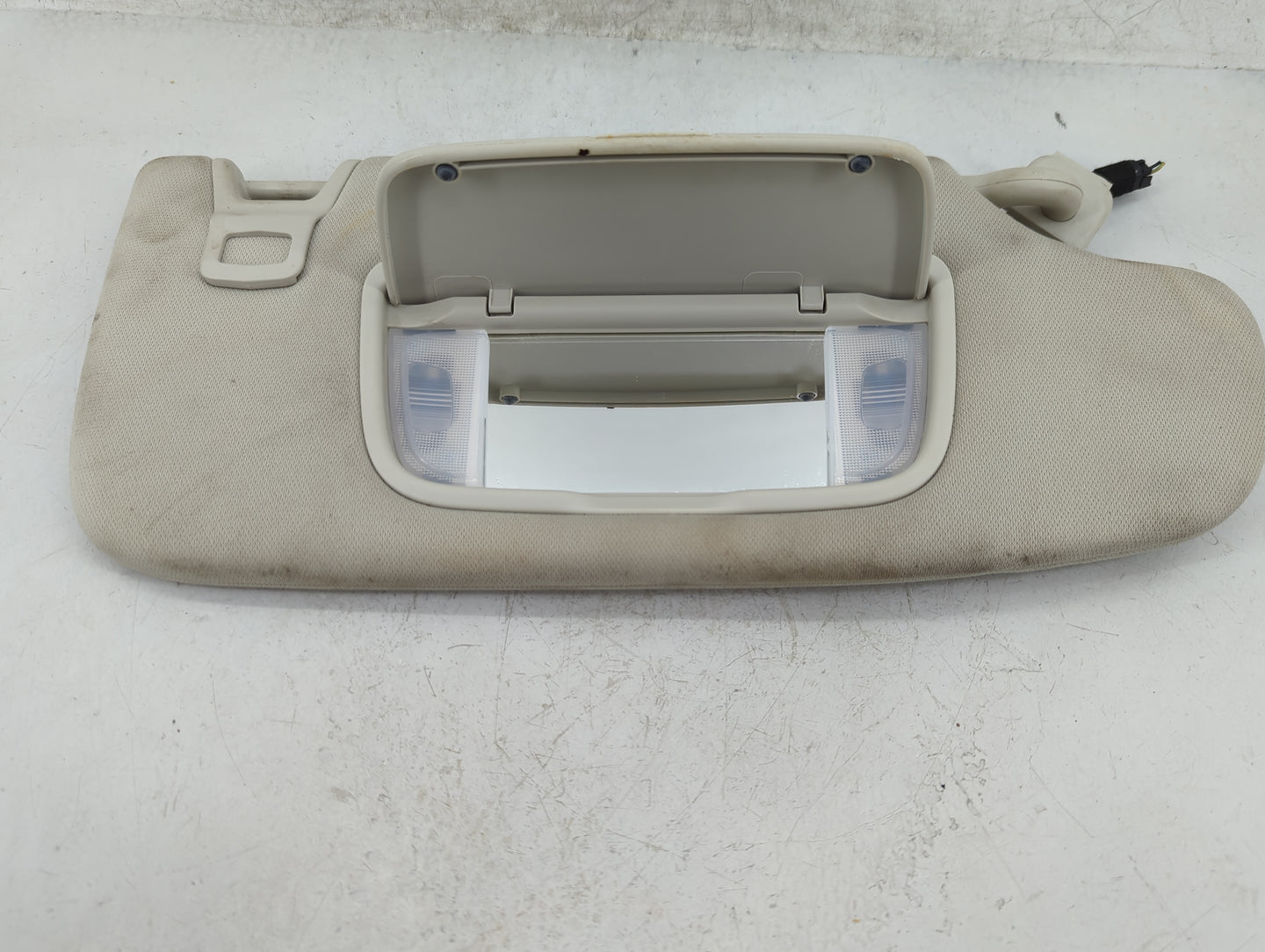 2015-2020 Ford Edge Sun Visor Shade Replacement Passenger Right Mirror Fits Fits 2015 2016 2017 2018 2019 2020 OEM Used Auto