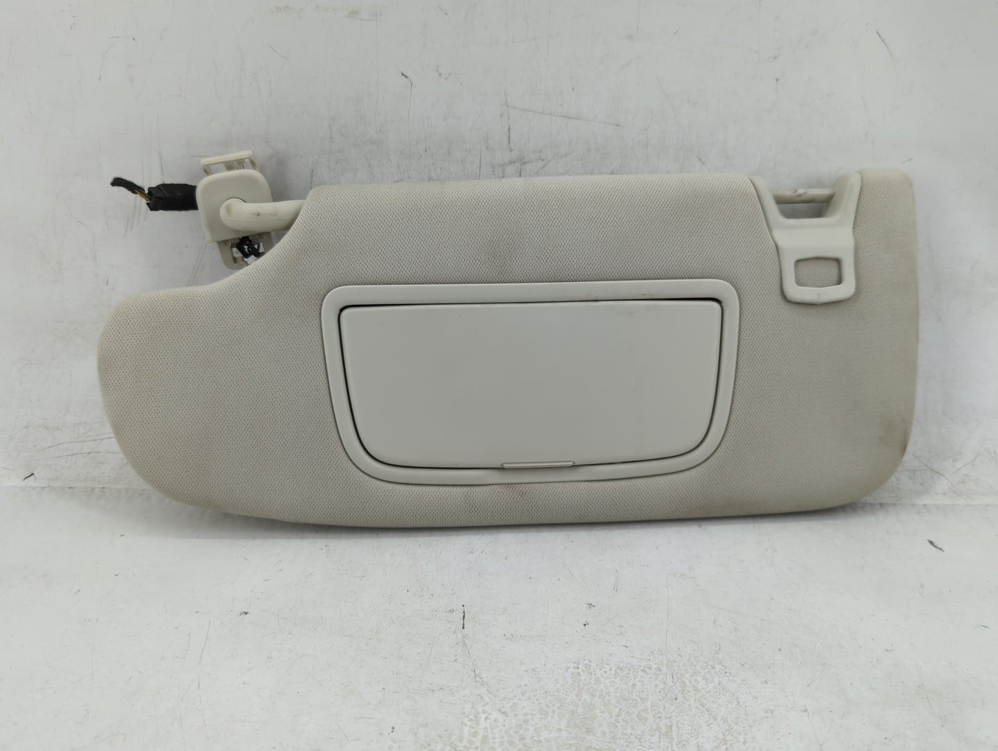 2015-2020 Ford Edge Sun Visor Shade Replacement Driver Left Mirror Fits Fits 2015 2016 2017 2018 2019 2020 OEM Used Auto Par