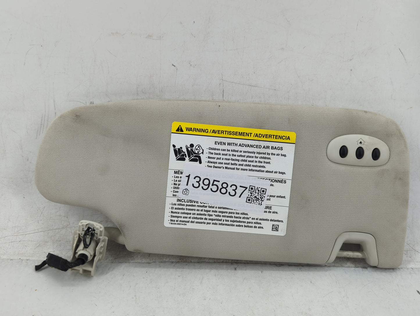 2015-2020 Ford Edge Sun Visor Shade Replacement Driver Left Mirror Fits Fits 2015 2016 2017 2018 2019 2020 OEM Used Auto Par