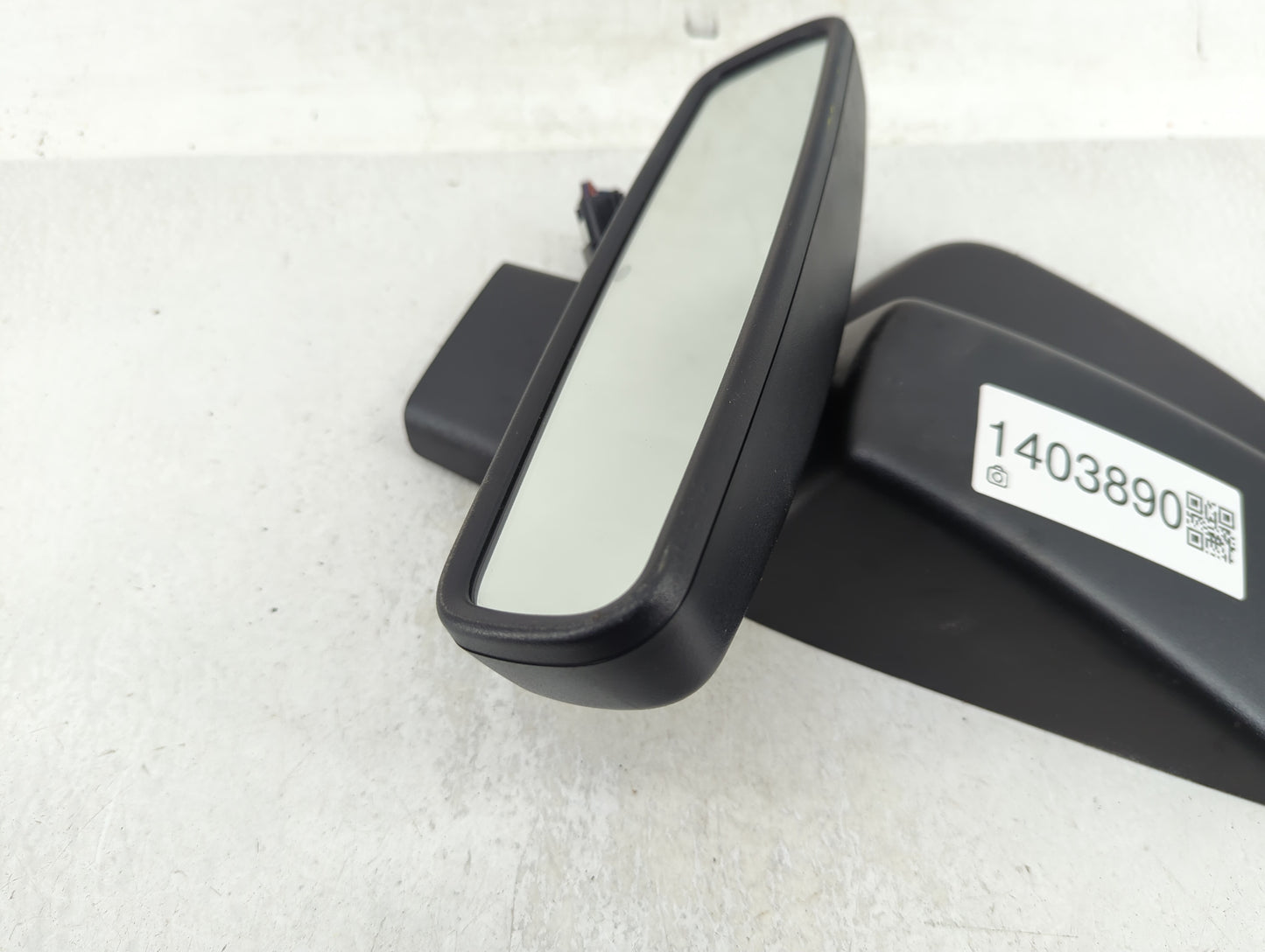 2015-2018 Ford Edge Interior Rear View Mirror Replacement OEM Fits Fits 2015 2016 2017 2018 OEM Used Auto Parts - Oemusedaut