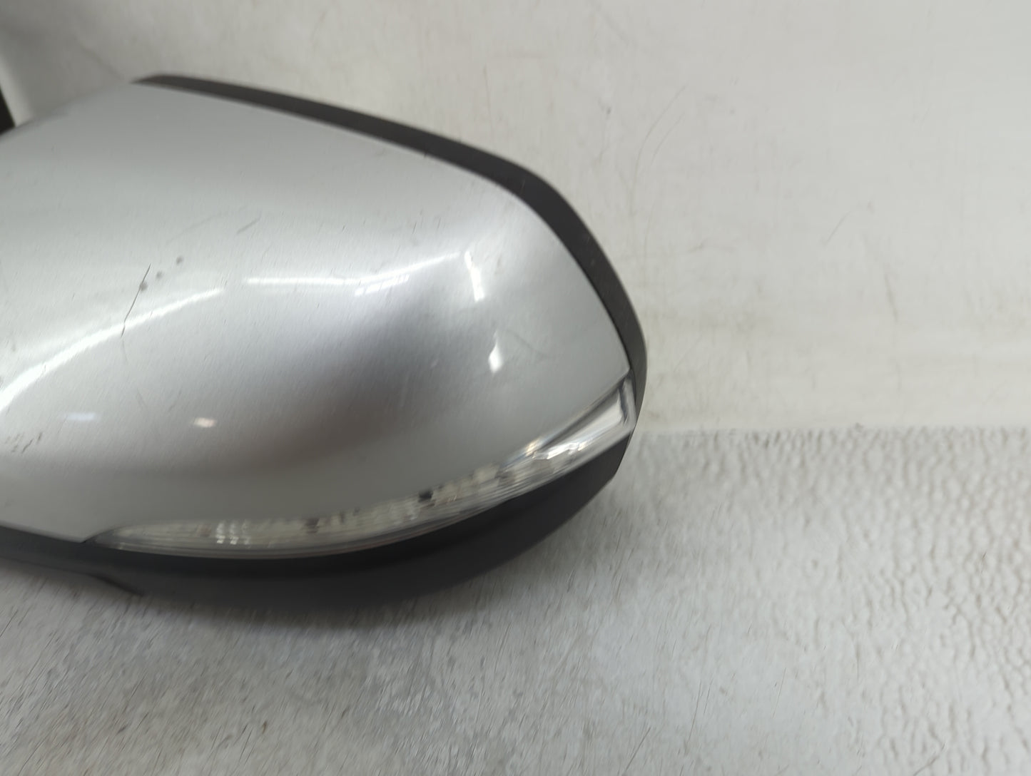2015-2018 Ford Edge Driver Side View Mirror - Left Door Mirror OEM Used - Oemusedautoparts1.com