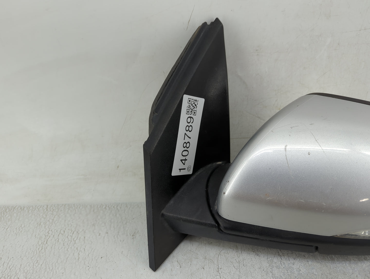 2015-2018 Ford Edge Driver Side View Mirror - Left Door Mirror OEM Used - Oemusedautoparts1.com