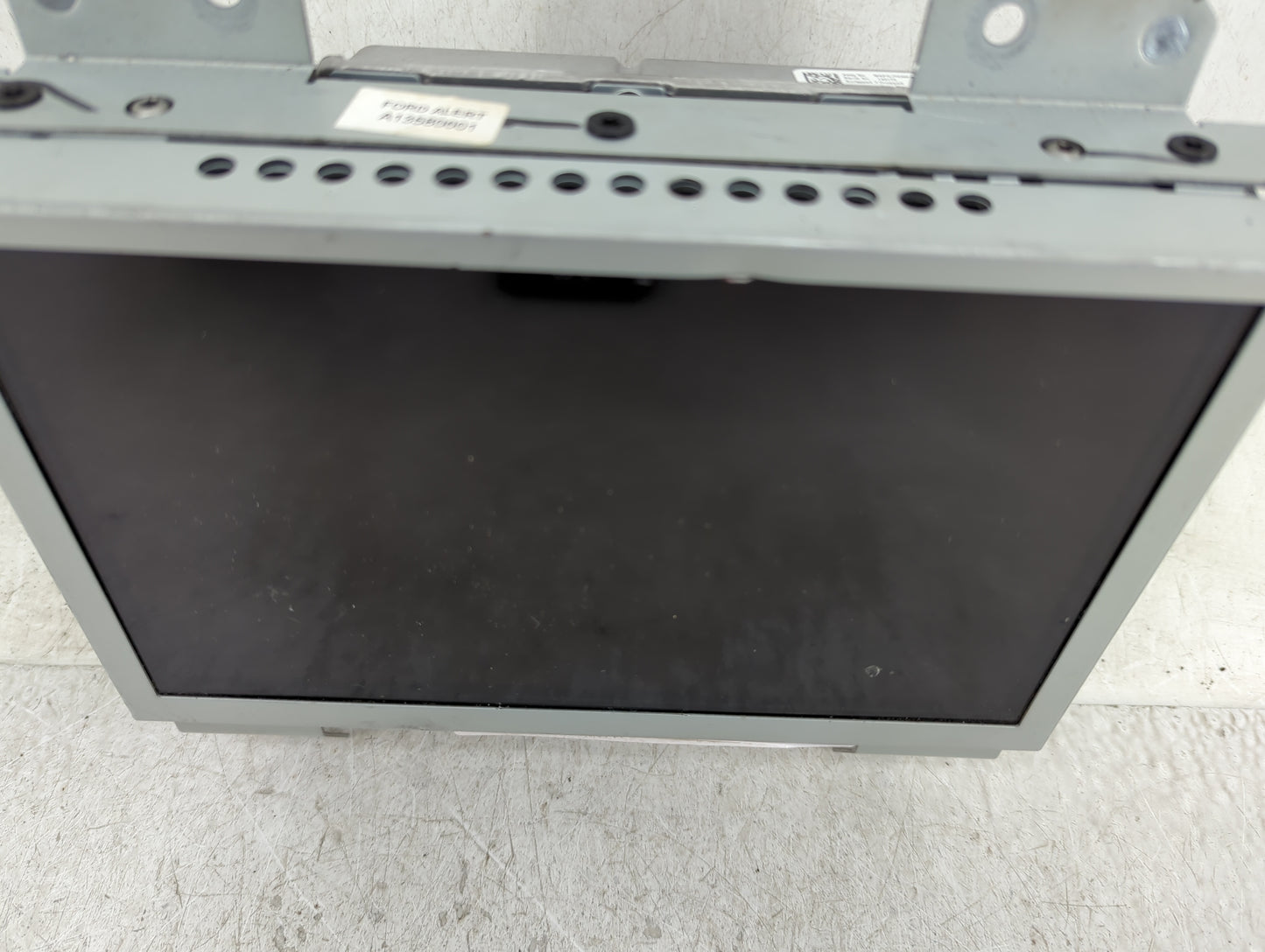 2015-2018 Ford Edge Information Display Screen - Oemusedautoparts1.com