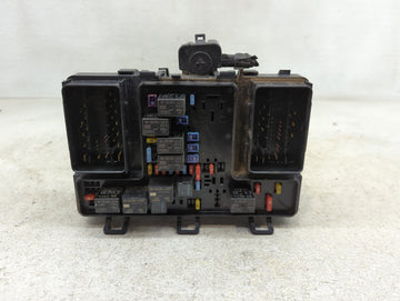 2015-2018 Ford Edge Fusebox Fuse Box Panel Relay Module P/N:G2GT14A067BB Fits Fits 2015 2016 2017 2018 OEM Used Auto Parts