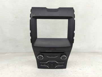 2015-2018 Ford Edge Radio Control Panel - Oemusedautoparts1.com