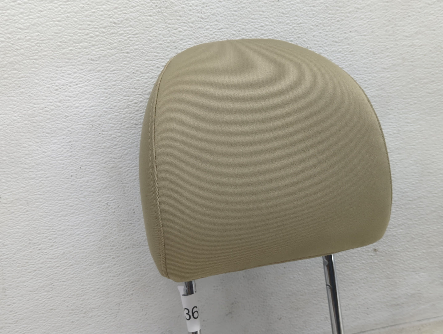 2015-2020 Ford Edge Headrest Head Rest Front Driver Passenger Seat Fits Fits 2015 2016 2017 2018 2019 2020 OEM Used Auto Par
