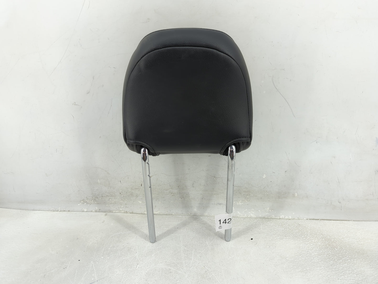 2016 Ford Edge Headrest Head Rest Front Driver Passenger Seat Fits OEM Used Auto Parts - Oemusedautoparts1.com