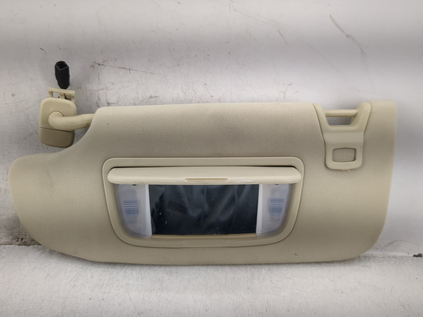 2015-2020 Ford Edge Sun Visor Shade Replacement Driver Left Mirror Fits Fits 2015 2016 2017 2018 2019 2020 OEM Used Auto Par
