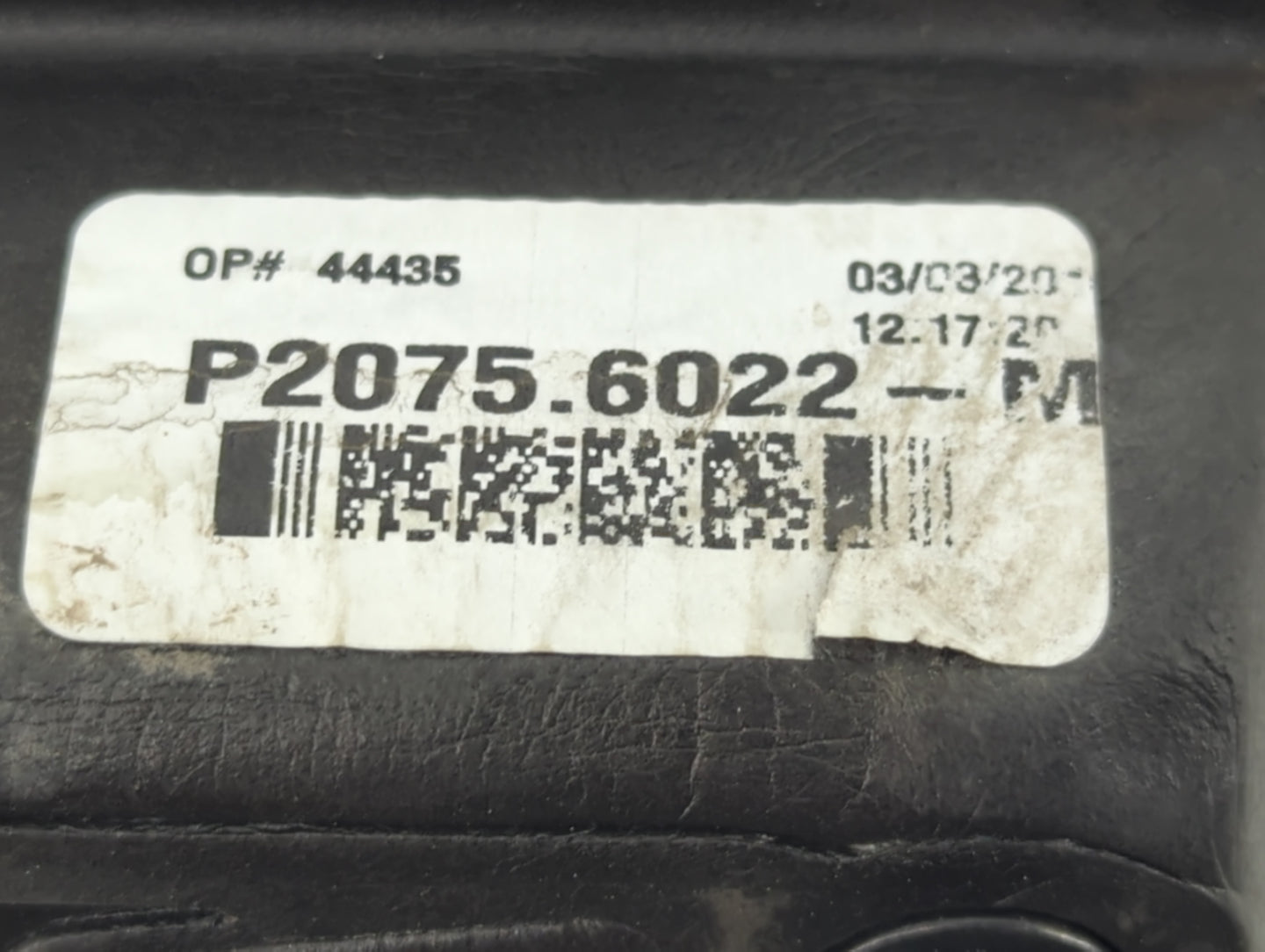 2015-2018 Ford Edge Passenger Side View Mirror - Right Door Mirror OEM Used - Oemusedautoparts1.com