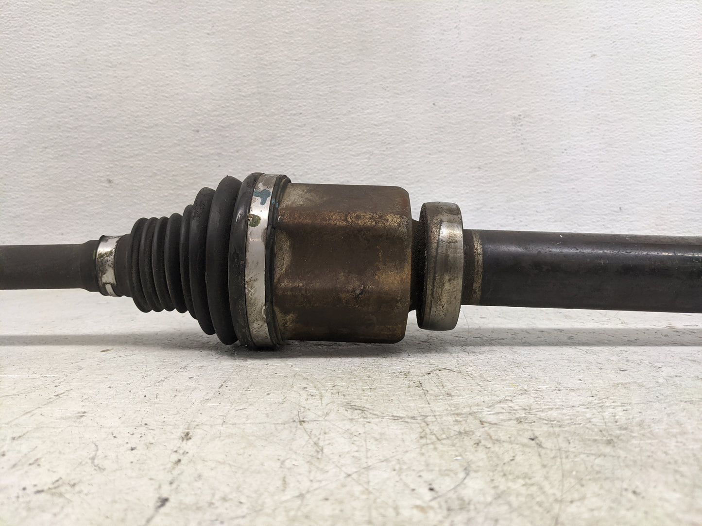2015-2018 Ford Edge Axle Shaft Front Passenger Cv C/v - Oemusedautoparts1.com