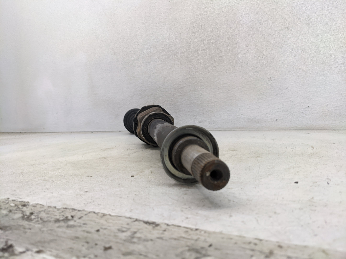 2015-2018 Ford Edge Axle Shaft Front Passenger Cv C/v - Oemusedautoparts1.com