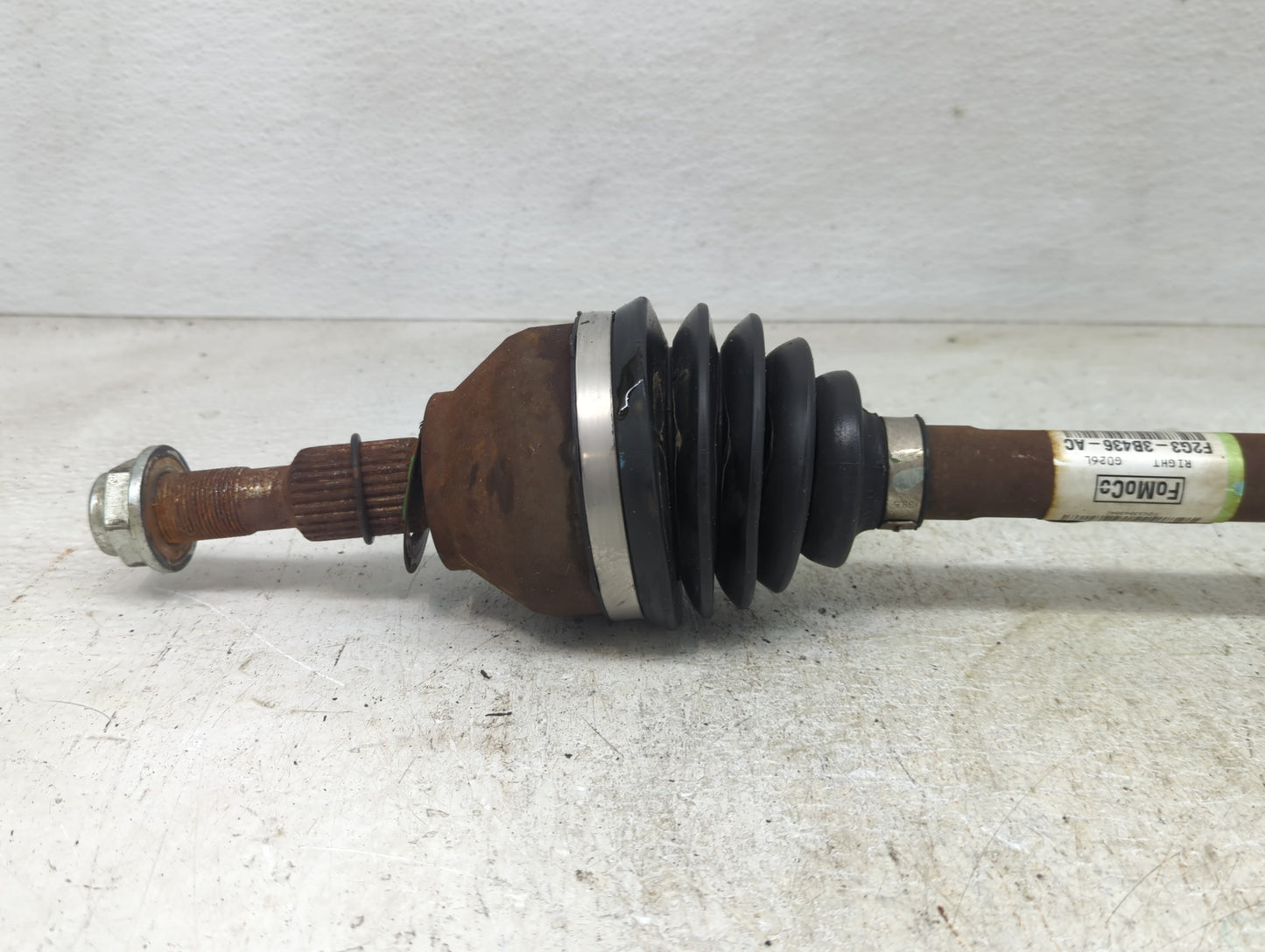 2015-2018 Ford Edge Axle Shaft Front Passenger Cv C/v - Oemusedautoparts1.com