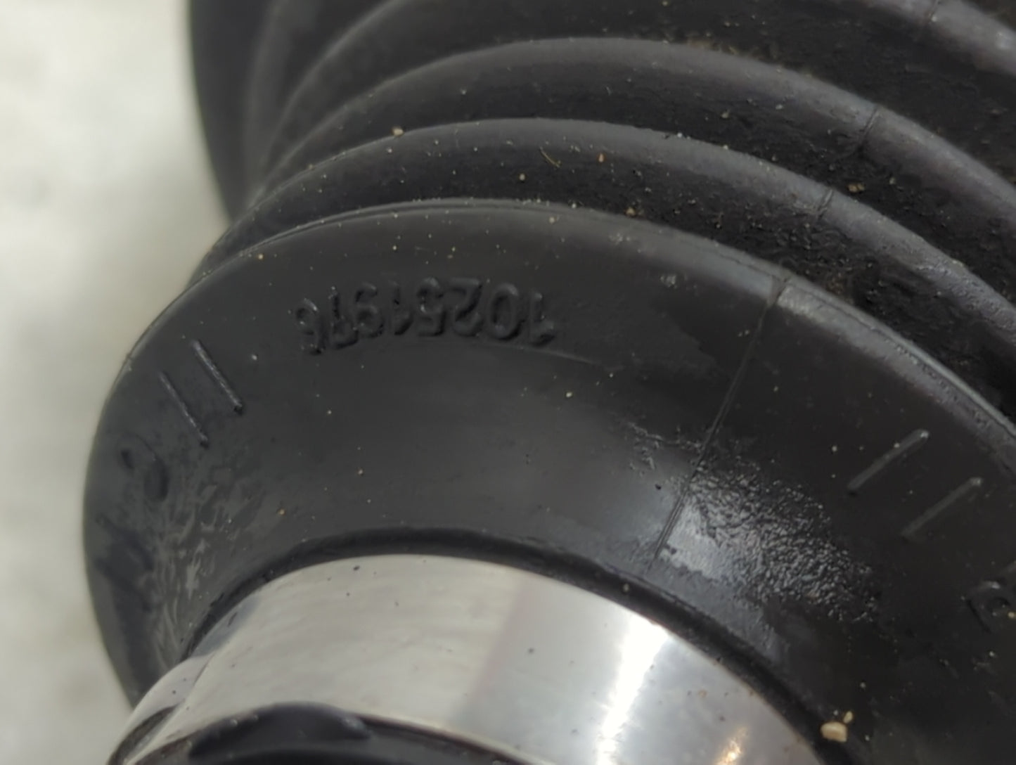 2015-2018 Ford Edge Axle Shaft Front Passenger Cv C/v - Oemusedautoparts1.com
