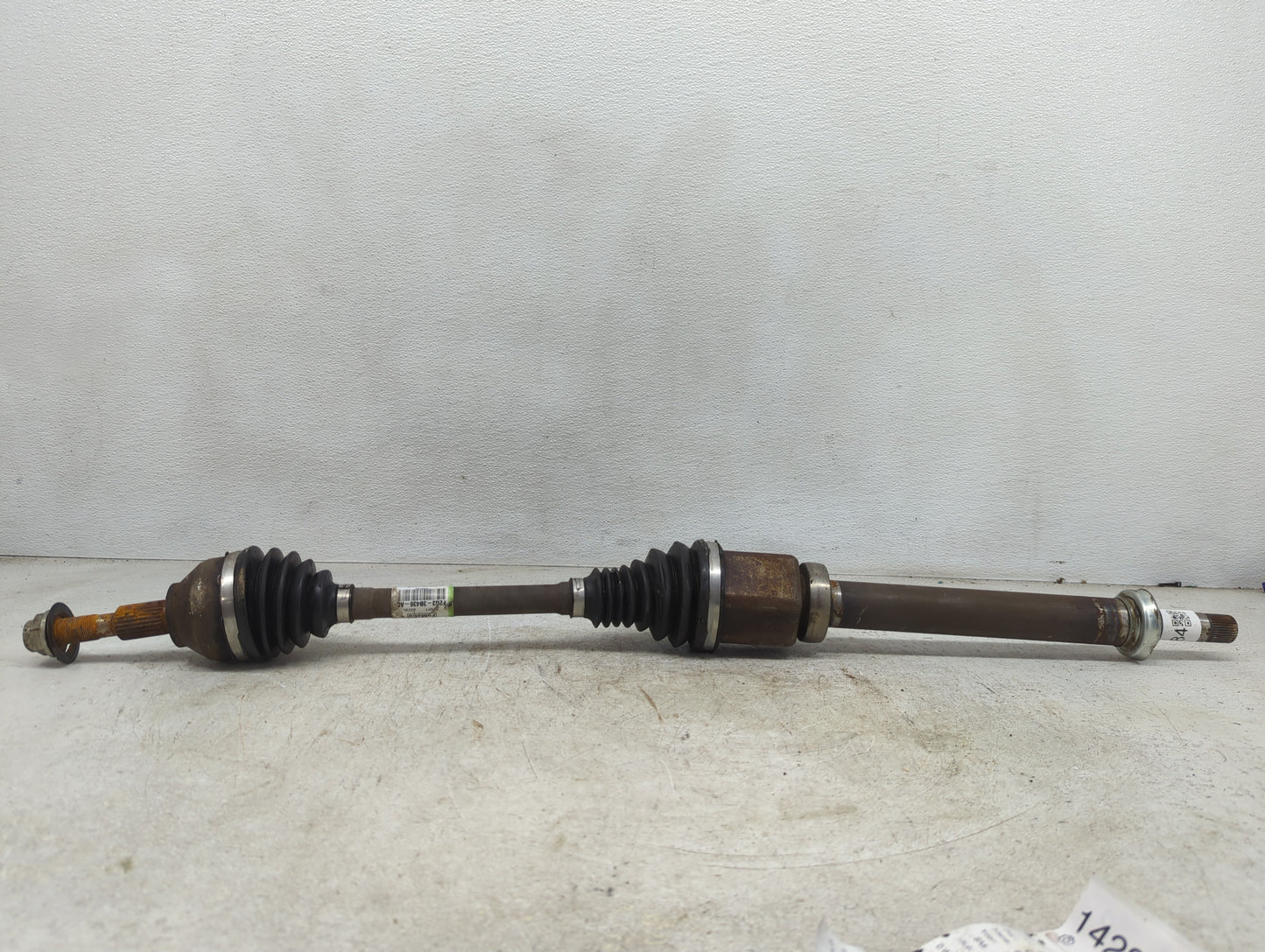 2015-2018 Ford Edge Axle Shaft Front Passenger Cv C/v - Oemusedautoparts1.com