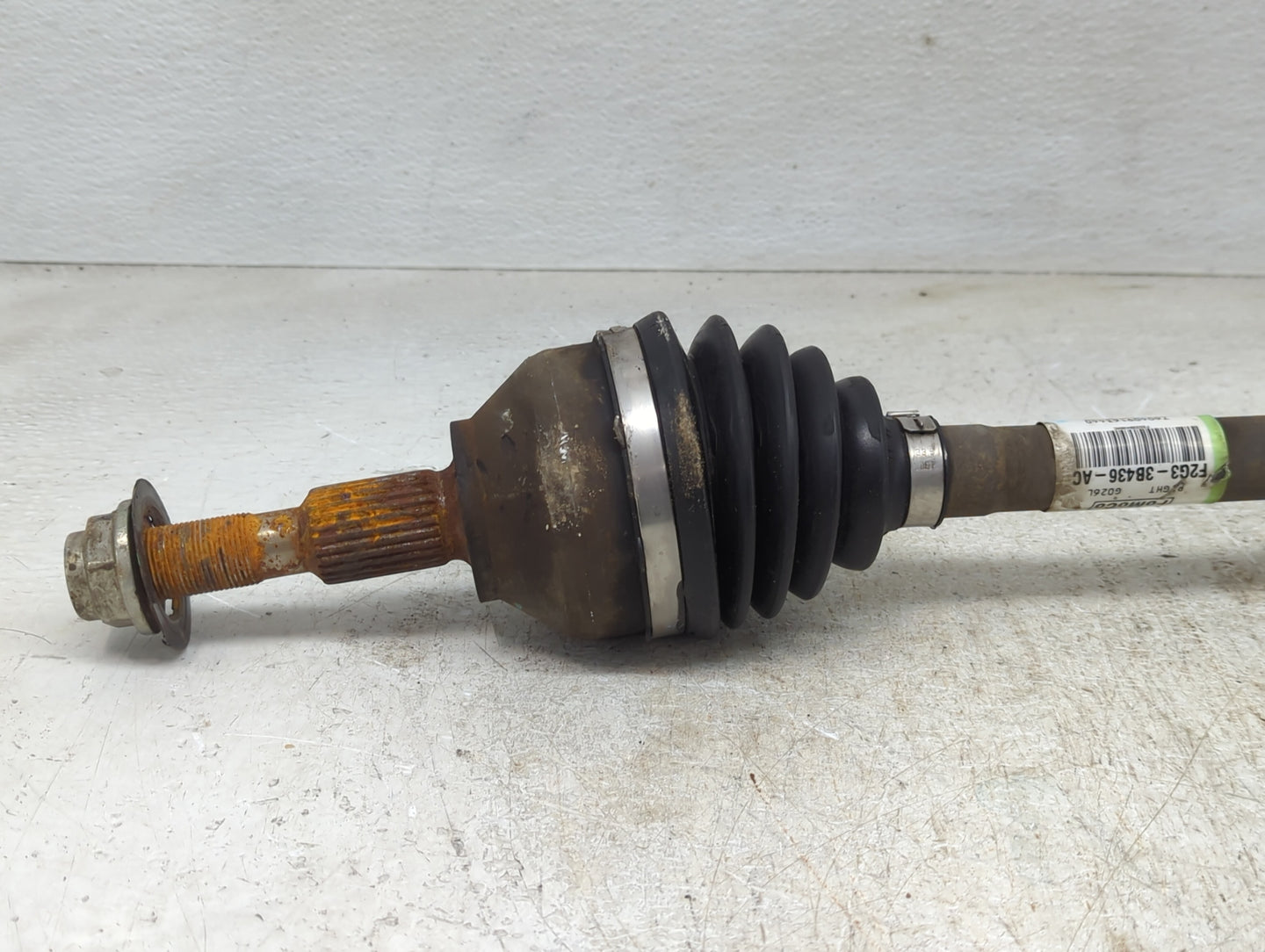 2015-2018 Ford Edge Axle Shaft Front Passenger Cv C/v - Oemusedautoparts1.com